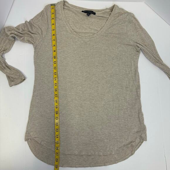 White House Black Market Beige Long Sleeve Ribbed Tee - Size Large - Picture 7 of 9